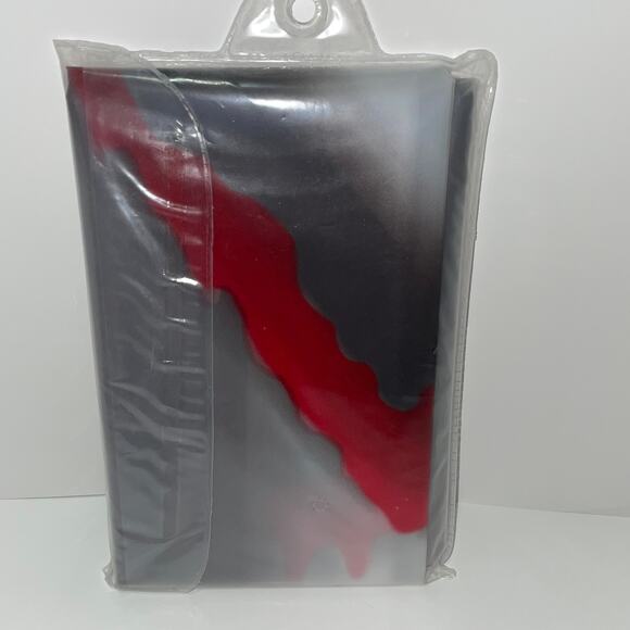 BLOODY MACHETE KILLER SHOWER CURTAIN HAUNTED HOUSE PROP DECORATION - Picture 4 of 4